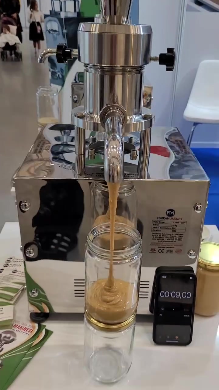*Watch customers stop and stare*
Fresh tahini production directly in front of customers.
Increase attention, increase sales.
☎️ +90 532 794 1705
www.furkanmakine.com.tr
🇹🇷 Made in Türkiye
🌍 Worldwide Shipping

*TAHİN MAKİNASI TEKNİK ÖZELLİKLERİ*
- 1.5 kw 2 Beygir ve 2.2 kw 3 Beygir seçeneklere sahip motor
- CE ve ISO 22000:2018 Gıda Uygunluk Sertifikalı 
- Hızlı üretim ( 1 kğ Tahin 80 saniye, 1 kğ yer fıstığı 50 saniye)
-  29×29×73 cm ölçülere sahip Ağırlık 47 kğ 
-  Düşük elektrik sarfiyatı (1 saatte 1.5 kwh)
- 304 Paslanmaz Çelikten üretim. 
- Öğütücü bıçaklar 56 Rokvel paslanmaz Çelik (Ömür boyu garanti)
- Bakım masrafı gerektirmez.
-  2 yıl garantili Ömür boyu yedek parça ve Servis

*TAHINI MACHINE TECHNICAL SPECIFICATIONS*
- Motor options: 1.5 kW (2 horsepower) and 2.2 kW (3 horsepower)
- CE and ISO 22000:2018 Food Compliance Certified
- Fast production (1 kg tahini in 80 seconds, 1 kg peanuts in 50 seconds)
- Dimensions: 29x29x73 cm, Weight: 47 kg
- Low electricity consumption (1.5 kWh per hour)
- Made of 304 Stainless Steel.
- Grinding blades: 56 Roquevel stainless steel (Lifetime warranty)
- Requires no maintenance costs.
- 2-year warranty, Lifetime spare parts and service

*المواصفات الفنية لماكينة الطحينة*

- خيارات المحرك: 1.5 كيلوواط (2 حصان) و2.2 كيلوواط (3 حصان)
- حاصلة على شهادتي المطابقة لمعايير سلامة الغذاء CE وISO 22000:2018
- إنتاج سريع (1 كجم طحينة في 80 ثانية، 1 كجم فول سوداني في 50 ثانية)
- الأبعاد: 29×29×73 سم، الوزن: 47 كجم
- استهلاك منخفض للطاقة (1.5 كيلوواط ساعة في الساعة)
- مصنوعة من الفولاذ المقاوم للصدأ 304.
- شفرات الطحن: 56 شفرة من الفولاذ المقاوم للصدأ روكفيل (ضمان مدى الحياة)
- لا تحتاج إلى صيانة.
- ضمان لمدة سنتين، قطع غيار وخدمة مدى الحياة

#Premium
#Fresh
#Luxury
#LiveProduction
#Natural
Organik
Authentic
TraditionalTaste


**إذا كنت صاحب هذا الإعلان وتريد حذفه لأي سبب، رجاءا أرسل رسالة إلى الدعم الفني**