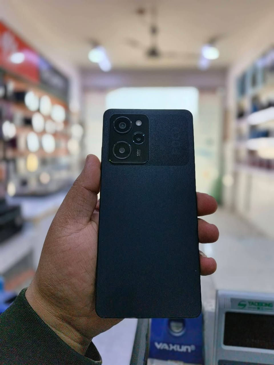 بوكو x5 برو 5g 🎖
بوكو x5 برو فايف جي 💯

ذاكره ٢٥٦ ✔️

رام ٨+٨ = ١٢ ☑️

بطاريه ٥٠٠٠🔋

بوبجي ٩٠ فريم 💯

المعالج: Qualcomm Snapdragon 778G✨

ملاحقات بس شاحنه 120 واط 

سعره ١٨٥ الف وبي مجال حك جيه 🔥


**إذا كنت صاحب هذا الإعلان وتريد حذفه لأي سبب، رجاءا أرسل رسالة إلى الدعم الفني**