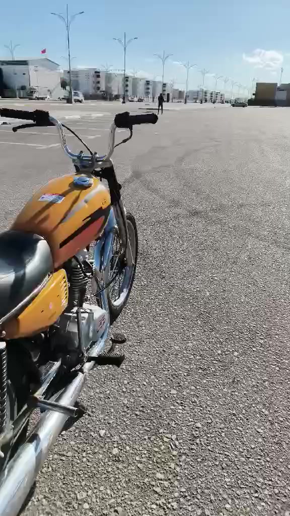 سلام عليكم دراجه اربعه كير رابيدو للبيع محرك مامفتوح فقط ولفات للبيع نضافه شوفت عينك معدل شلعه فول اوراق اصوليه مو سكنر السعر 600 وبيها مجال عنواني كربلاء قرب جامعه فريحه وهذا رقمي *********** موجود واتساب
