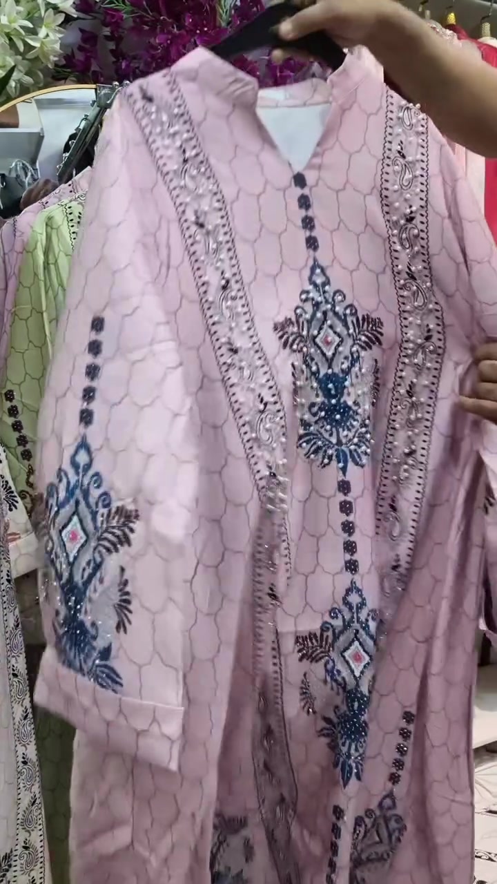 جديدنا _ركن الأميرات للأزياء الخليجية 
دراعات كويتيه قياسات كاملة خامه فول كوالتي 
للحجز والاستفسار راسلونه دايركت او زوزرونا خانقين حبيب مول محل ركن الأميرات ❤️❤️


**إذا كنت صاحب هذا الإعلان وتريد حذفه لأي سبب، رجاءا أرسل رسالة إلى الدعم الفني**