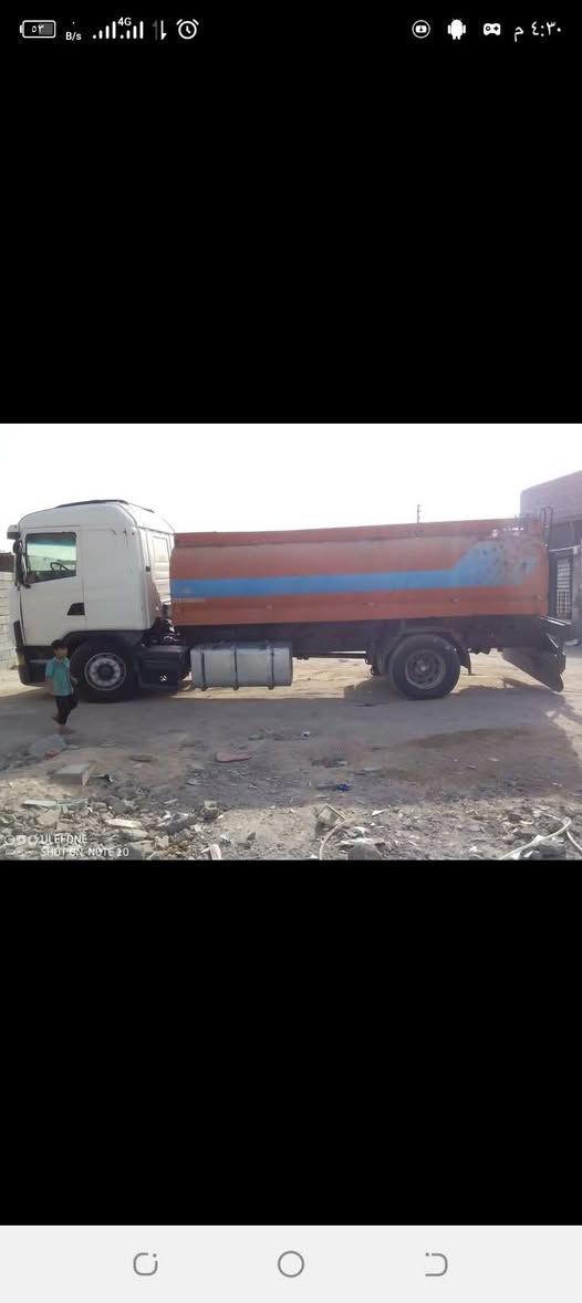 سلام عليكم اسكانيا تنكر للبيع موديل 2001  السعر 120 وبيها مجال  عنوان بصره سفوان رقم الهاتف ***********  ***********
