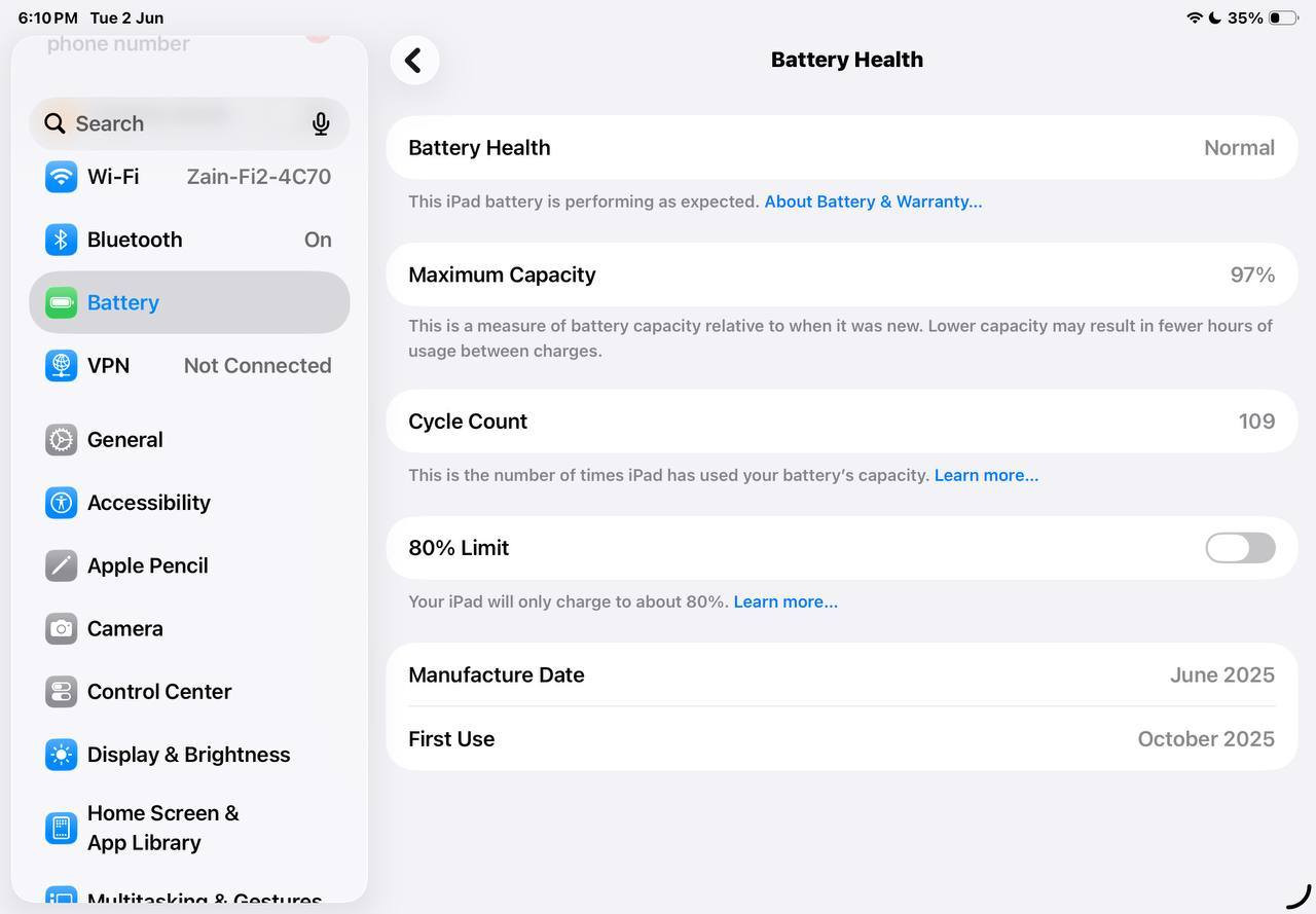 ايباد 11 مستعمل للبيع
iPad 11
لون ازرق للبيع ذاكرة 128،بطارية 97, دورات الشحن 109,نظيف جداً جداً ، يتضمن الشاحنة الاصلية الي تجي وياه + قلم يدعم راحة اليد من شركة Anker 
+2 كفرات واحد شفاف والثاني اخضر كما موضح بالصور 

استخدام فقط دراسة و تصفح
 
السعر 400 غير قابل للتفاوض 

مكاني النجف الأشرف _ شارع المجمعات  
رقمي :***********
لا يوجد توصيل
