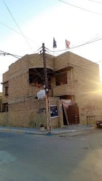 بيت لبيع 10في 12ونص واجهيتة غرف أربعة فوك وحمام غرفتين جوة استقبال 5ون...