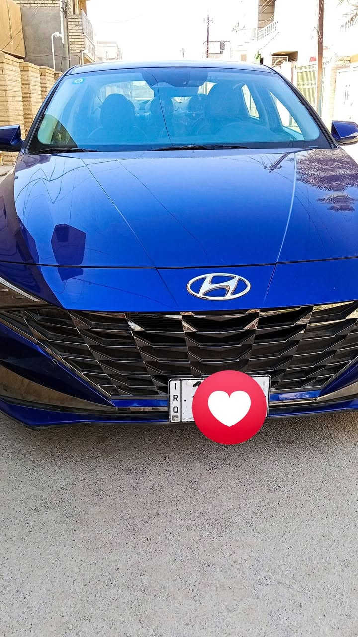 سلام عليكم من رخصه الادمن
سياره النترا 2023 هايبرد فول الاخير ميحتاج اذكر المواصفات  كدام عينك السياره بيه قطعه صبغ جاملغ خلفي صندوك بارد مكان السياره بغداد السعر 145 ***********
