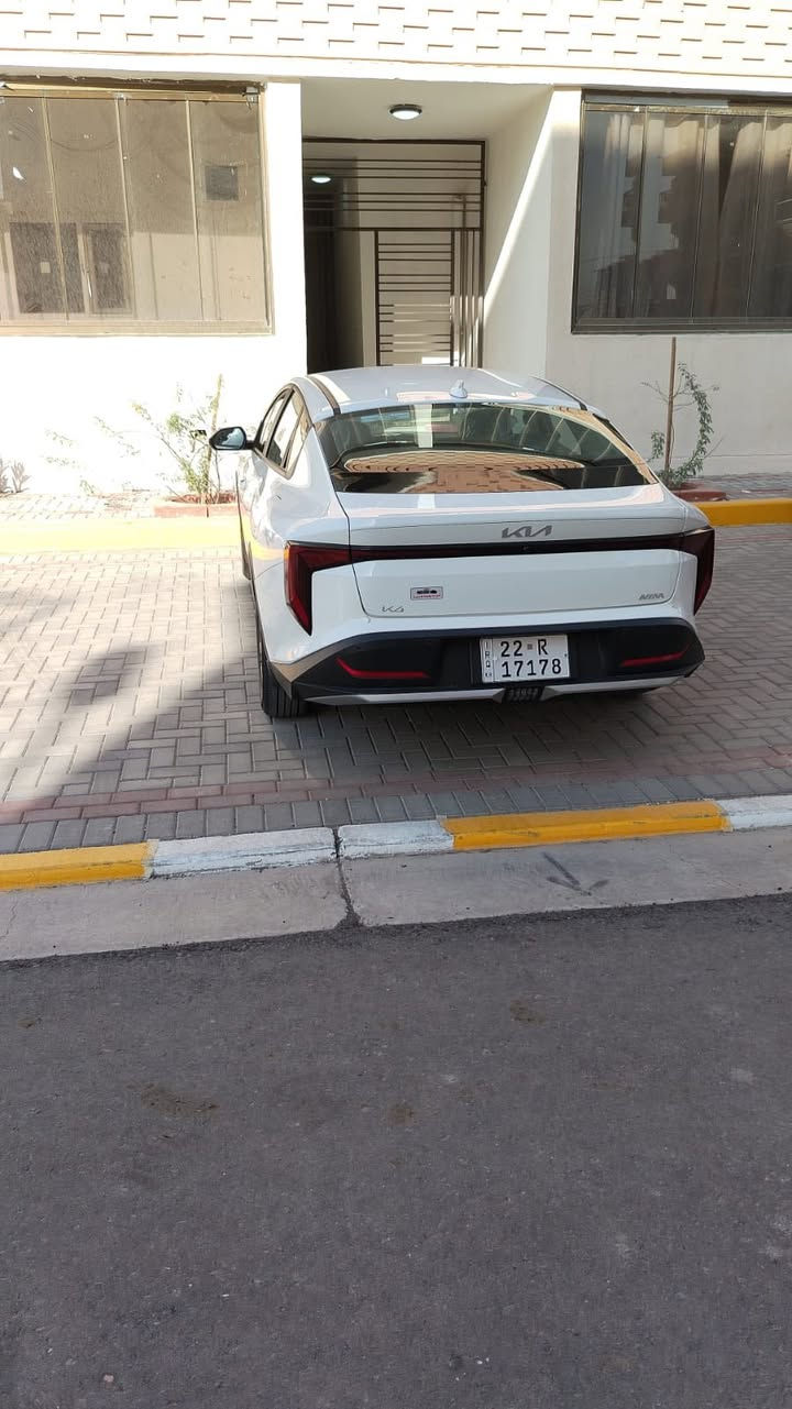 كي فور مديل 2025 سياره زيرو ماشيه 6بيه بارد بصيط شراي ينتصل ***********
