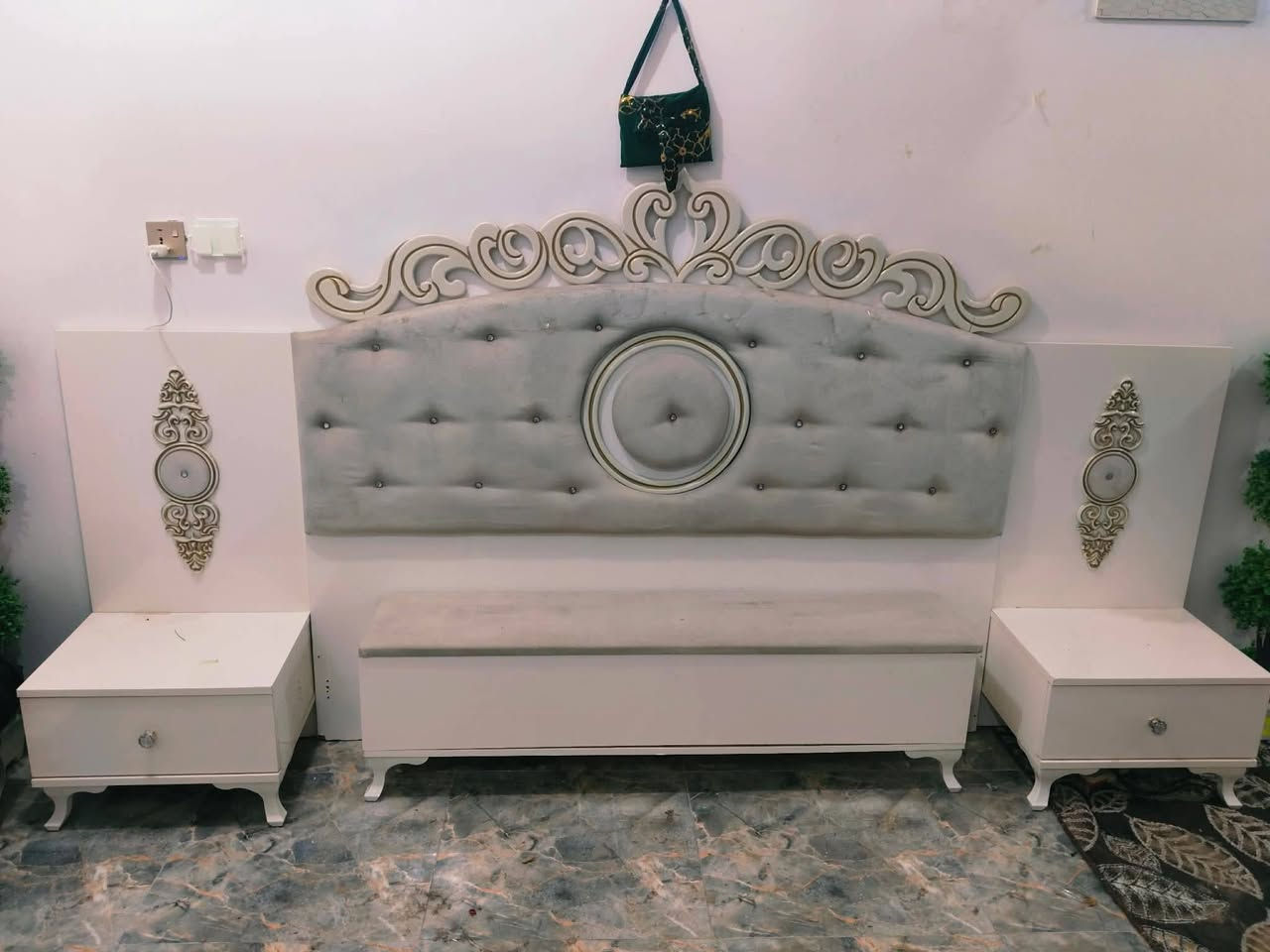 كل هلجمال وفخامه 650معه شد ونقل داخل بغداد مجانا للحجز خاص سارعو


**إذا كنت صاحب هذا الإعلان وتريد حذفه لأي سبب، رجاءا أرسل رسالة إلى الدعم الفني**