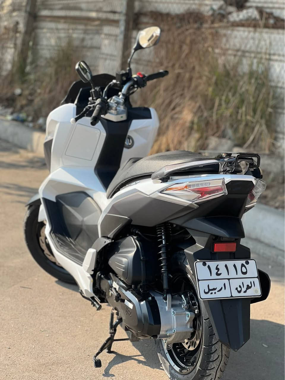 السلام عليكم 
دراجة SYM 200cc 
مرقمة 
موديل 2025
وكالة قبل 3ايام مشتريها 
بعدها زيرو 
مشتريها 4،600،000
رايدها بـ4،300،000
وبيها مجال
واتساب ***********
اتصال*********** بغداد, العراق
