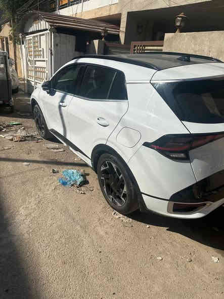 للبيع مديل 2024ماشيه 14الف جي تي لاين معروفه ماكو داعي اذكر موصفات مكفوله من صبغ والبارد رقم بغداد السياره تحويل ثاني يوم السعر 255وبيه مجال حك جيه مكاني بغدا. الدوره نهايه شارع 60. ***********
