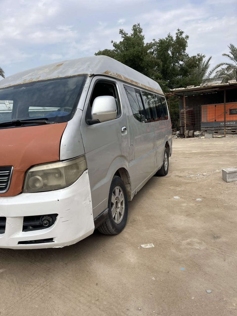 سلام عليكم شيري البيع المكان البصره ابو الخصيب مكينه جديده كهربايات كله شغاله باتري تبريد  حداده تخم تيرات والبدي شوف العيون ملاحضه سياره مطلوبه ضريبه ٦٠٠وهيئه ٤٠٠ ورعيه يريد تحويل سعر ٥٥وبيه مجال قليل سياره كاز ***********.  *********** وشراي بيخير ويدل   الا حد يصير الوتي بل تعاليق
