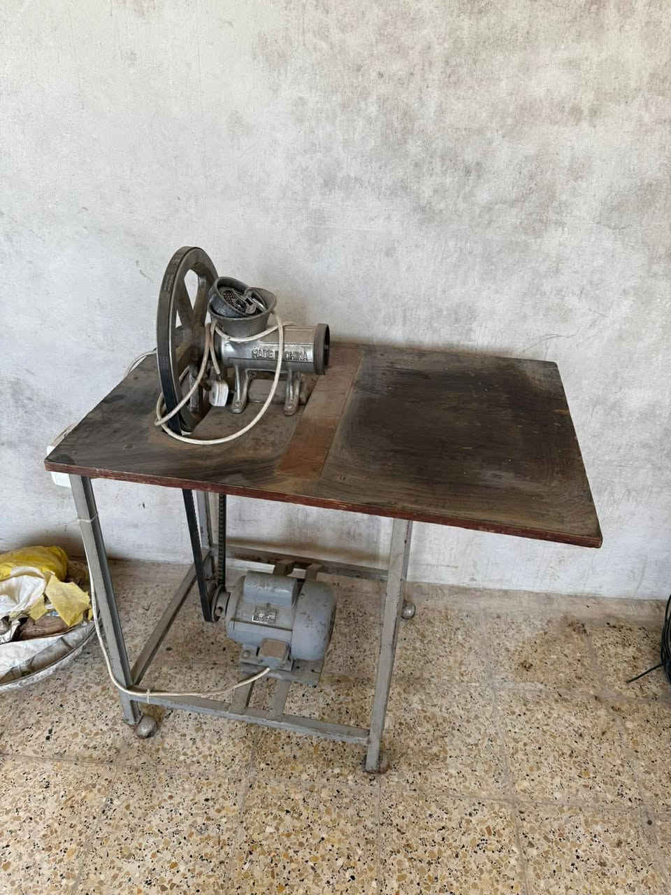 للبيع مكانهم زينة قرب المرور


**إذا كنت صاحب هذا الإعلان وتريد حذفه لأي سبب، رجاءا أرسل رسالة إلى الدعم الفني**