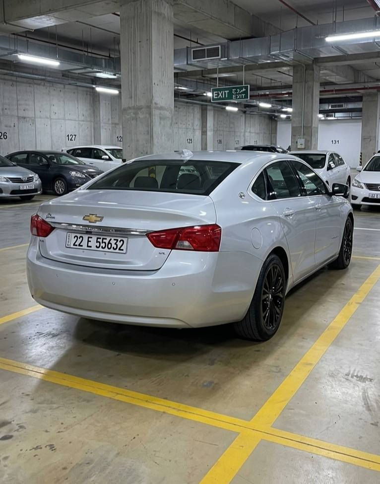 امبالا 2018 V6 مواصفات Lt
بصمة تشغيل عن بعد
شاشة حجم كبير تدعم Apple car play
كامرة خلفية + تحكم استيرن جهتين + داخل جلد اسود
مقاعد كهرباء + لد نهاري  + قاصة السيارة
مكينة كير تبريد مكفولات
سنوية جديد رقم جديد هزة جديد
بيها قطعتين ونص صبغ جاملغ وبونيد ونص جاملغ الخلفي
بدون نقص ادامة كاملة لسيارة ممحتاجة مصرف 
السعر 118 وبيها مجال
مكان السيارة كركوك
الهاتف *********** كركوك, العراق

