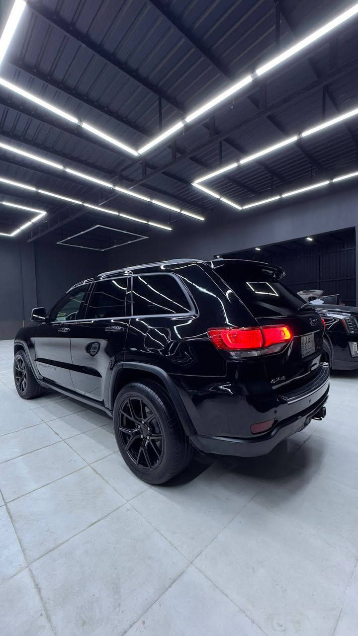 سلام عليكم للبيع جيب لمتدد 2019
شاشه كبيره

فول مواصفات ماعدى بنراما

مكينه  3600

ماشيه 77

حادثه بصيط 

تشغيل عن بعد

جنطه كهربائي شفط

شفتات ستيرن 

تئدفه بلستيرن

حساسات  خلفي

دبل كزوز

سستم صوت 12 سماعه

قطعتين تبريد 

كشن خزن ميموري 

داخل جلد

تدفئه  بكشنات

ستيرن تدفئه

لايت زنون 

اطفاء محرك اوتو عند توقف

حساس خلفي 

توقف ذاتي 

رقم بغداد انكليزي

سياره بسمي شخصيأ 

السعر 235 بيع مستعجل ارخص سياره بل سوك بنسبه مديله 

مكاني كربلاء‏‪***********‬‏
