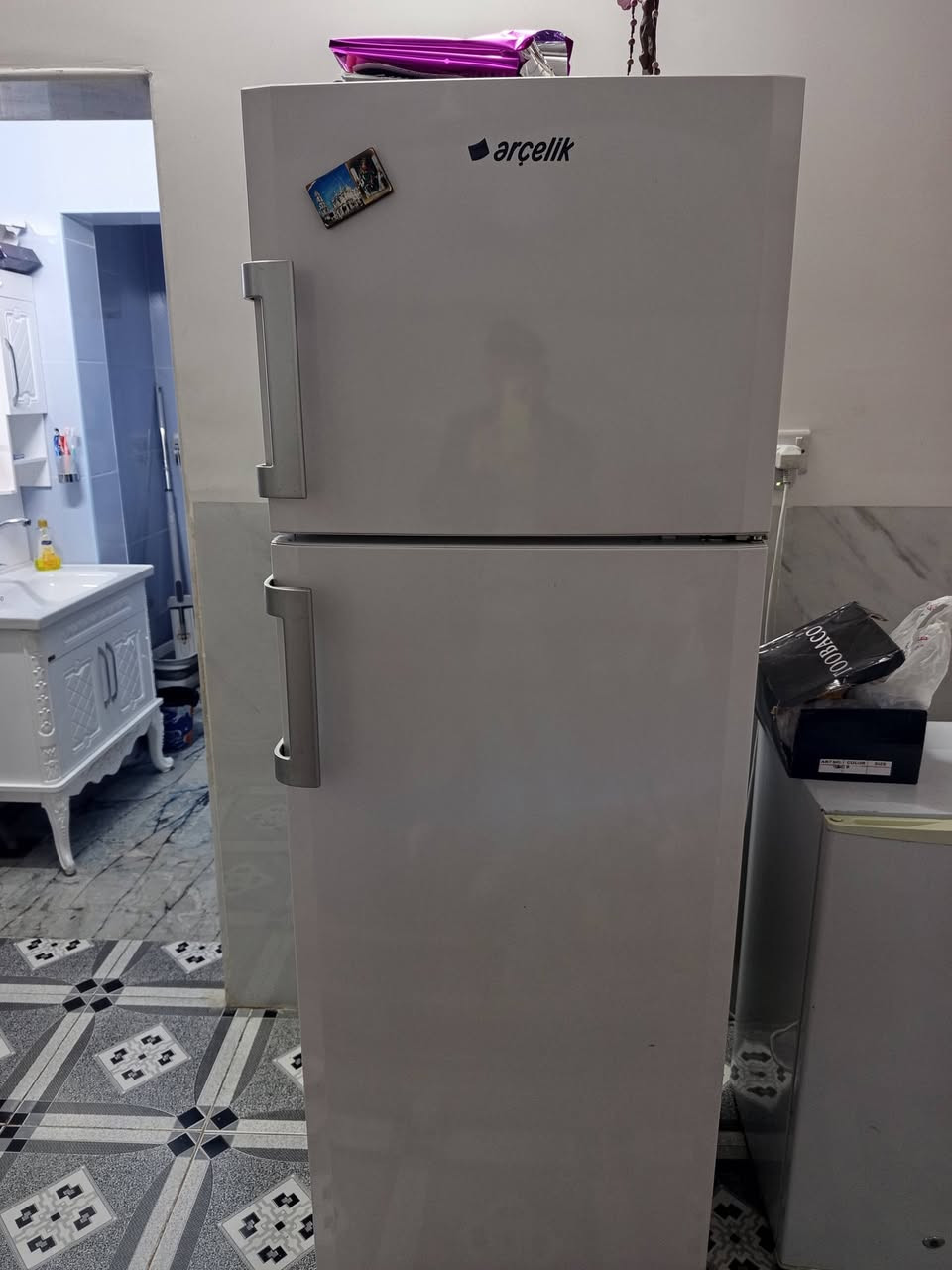 أغراض للبيع العنوان برطله واتساب موجود***********
