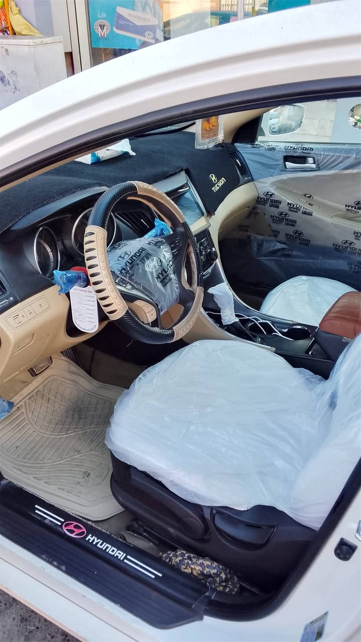 سلام عليكم سوناته للبيع او مراوس سياره وارد امريكي محرك GDAليبل واحد ضرر هلال جاملق
الخلفي فقط رقم انبار دولي عارضها ب97 وبيها مجال بيها صبغ  4قطع سياره مكفوله من ضربه والمعجون عده الحادث هلال جاملغ الخلفي فقط كامله تخم تاير تبريد صدر جديد منضومه زنون التواصل ع رقم *********** تواصل ع رقم فقط
