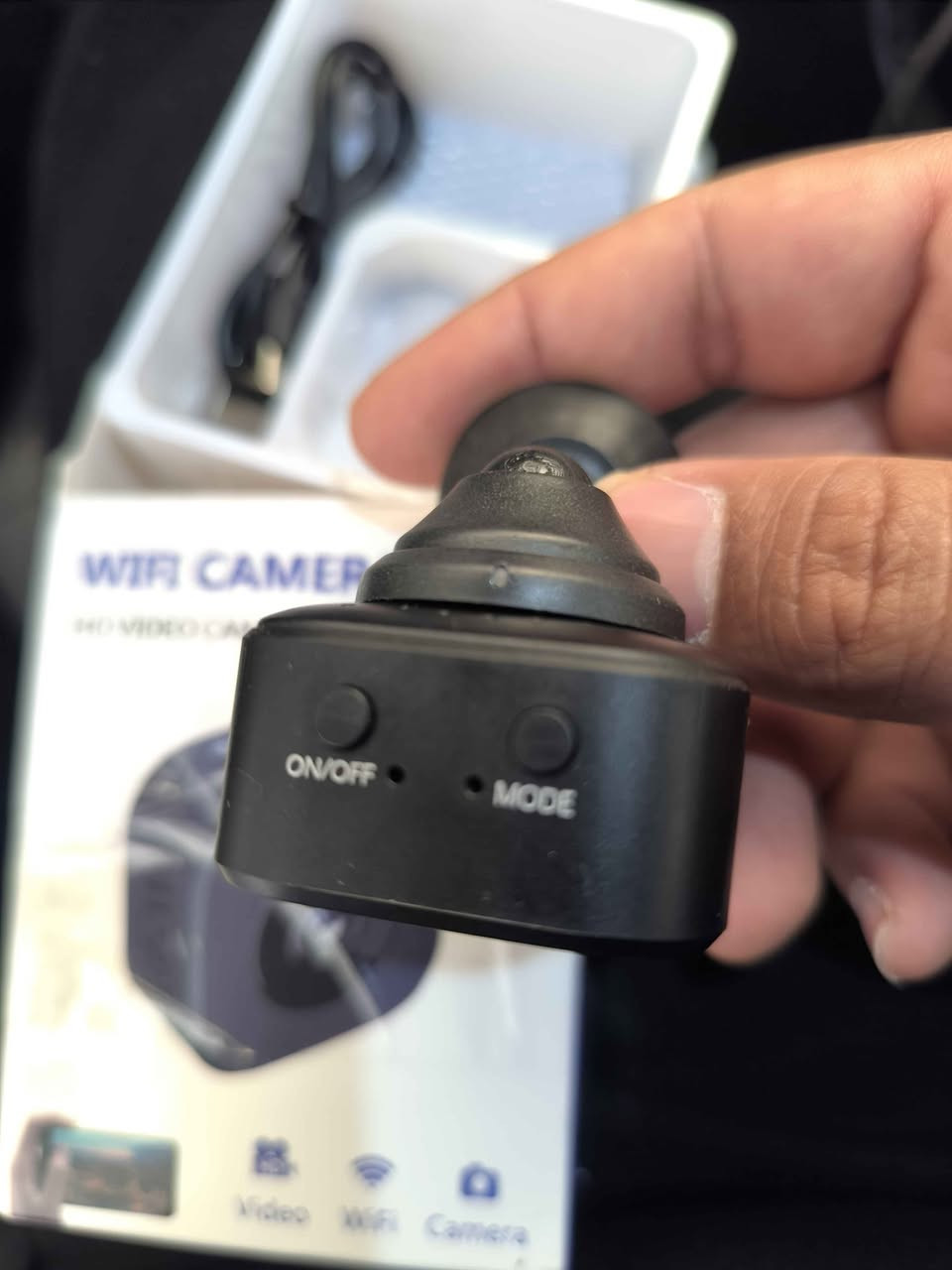 😲 بچووکە… بەڵام زۆر بەهێزە!
✅ وێنەی HD (ڕوون و جوان)
✅ پەیوەندی بە WiFi
✅ چاودێری لە مۆبایلەوە 📱
✅ گونجاو بۆ ماڵ، دوکان، ئۆفیس
🔌 ئاسان لە دانان
📦 ناو پەکێج: کامێرا + کێبڵ + ستاند
💰 نرخ: 12000 دینار أربيل, العراق


**إذا كنت صاحب هذا الإعلان وتريد حذفه لأي سبب، رجاءا أرسل رسالة إلى الدعم الفني**