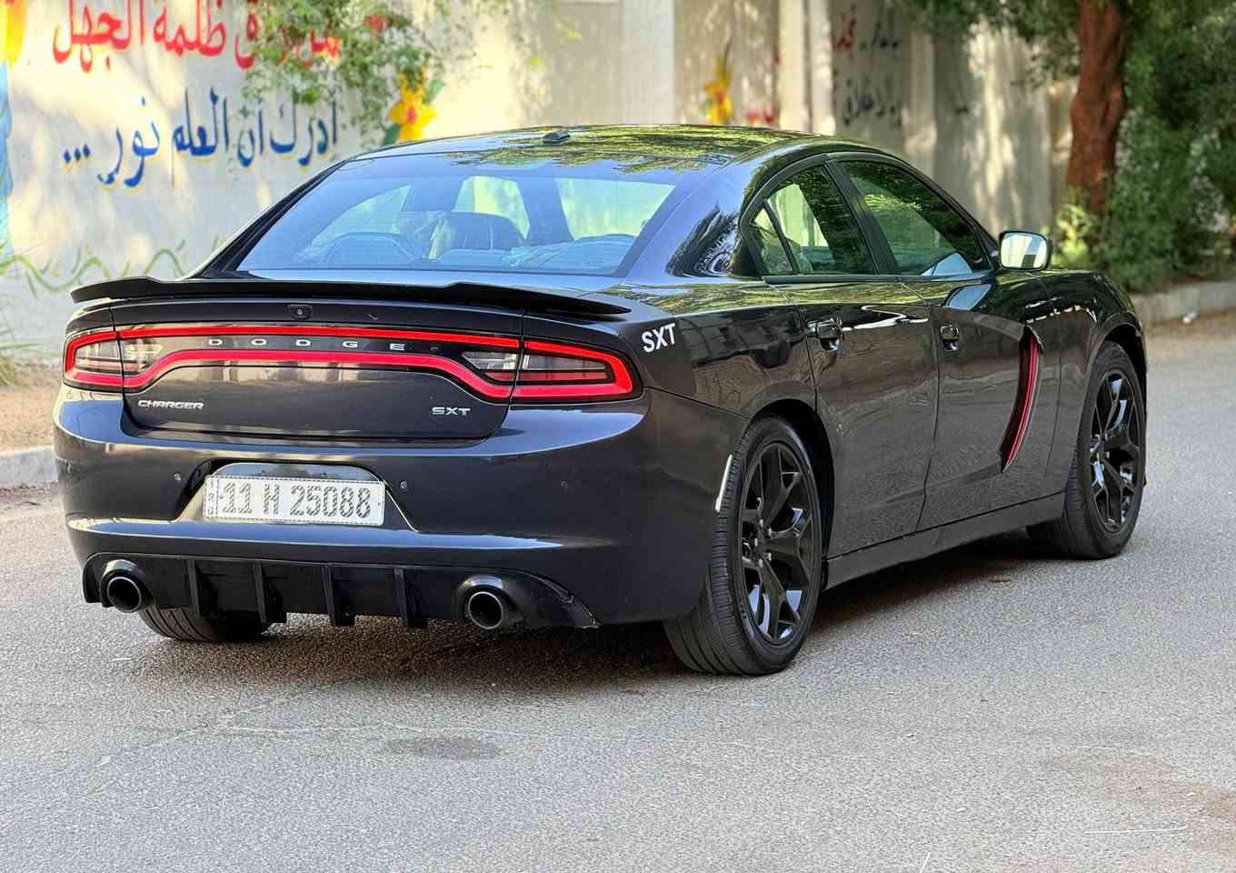 سلام عليكم
جارجر 2019 SXT مواصفاتها معروفه
وارد كندي داخله كلين بيها بنيد محدث وجاملغ صفحه عكس سايق صبغ 
باردات ثنين جاملغ خلفي وباب خلفي شي بسيط 
بدون دواخل 
سياره جاهزه كير محرك تبريد اكسل صدر تخم تاير كله جاهز
بجم محدث كامل GT عليها عدسات ولدات متغير بلبنيد والمازده 
سياره جاهزه للاخير هزه وسنويه ورقم كله جديد 
باسمي تحويل ثاني يوم 
ولا كلوب مشتغل بدشبول 
سعر ١٧٢ وبيها مجال اكيد مكاني بغداد اعظميه سبع ابكار 
***********
