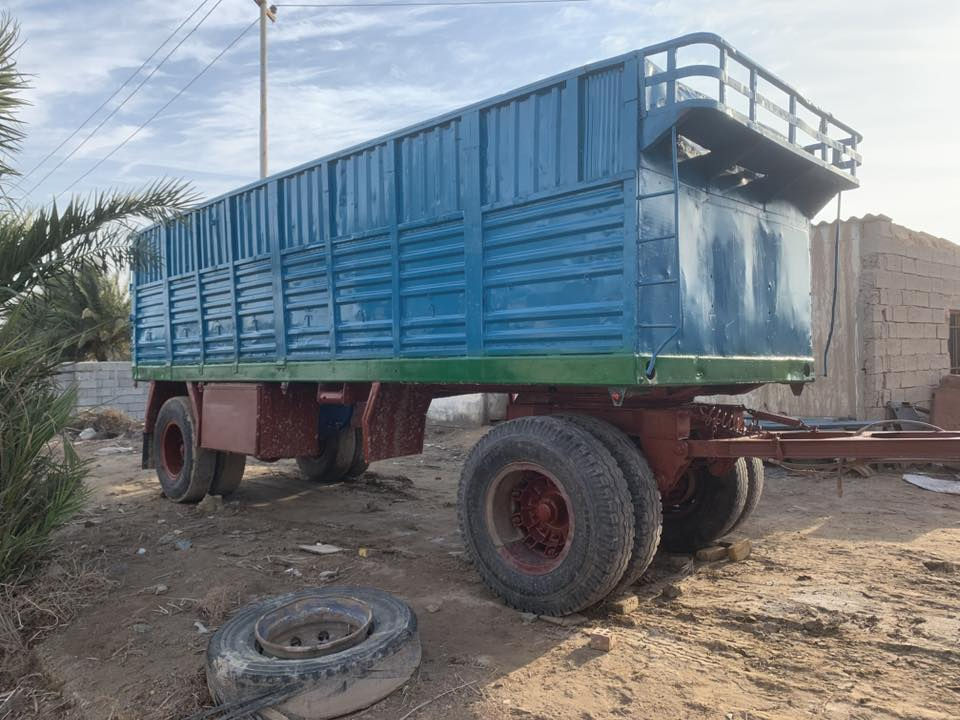 سلام عليكم للبيع مقطوره حداديه 16دناكير واحد سكانيه واحد 14الماني تخم تاير 24 جاهزه للعمل كهربائيات وهوه جاهزه ماعيزه برغي الستفسار  السعر ٩ ونص مليون وبيه مجال ***********/***********
