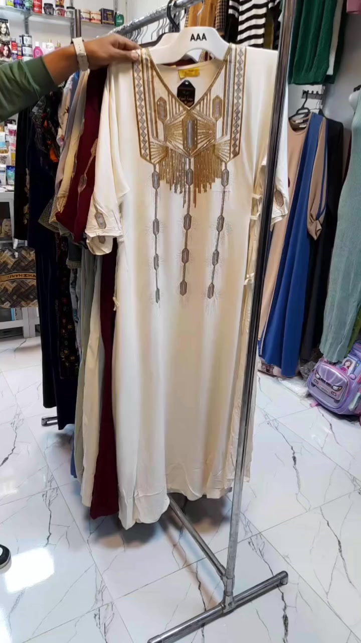 دشداشة شلحة قصيرة خامة فانيلة زبدة.
❤‍🔥❤‍🔥❤‍🔥❤‍🔥🔥🔥💜
قياسات: 3XL. 4XL. 5XL. 6XL. 

العنوان: الوجيهية - شارع الاطباء - مجاور علاء ريماس .


**إذا كنت صاحب هذا الإعلان وتريد حذفه لأي سبب، رجاءا أرسل رسالة إلى الدعم الفني**