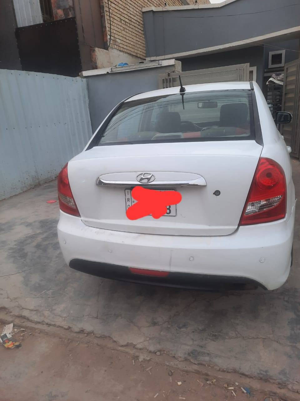 اكسنت ٢٠١١ خليجي سبورت 
رقم انكليزي سنوية لل٢٠٣٠ تحويل ثاني يوم 
ماشيه ١٩٤
محرك كير صدر خير من الله 
تبريد ثلج 
تخم تاير
ويل كب ٥ويل 
سلايد روف 
اشاير بالمري 
حساسات خلفيه
شاشه 
كامرة خلفيه 
سنتر لوك جهاز انذار 
كهربائيات كلها شغاله 
بيها تصليح جاملغ خلفي ايسر صبغ  وجاملغ امامي ايمن 

السعر ٨٨ وبيها مجال جدا قليل 
***********  للتواصل
