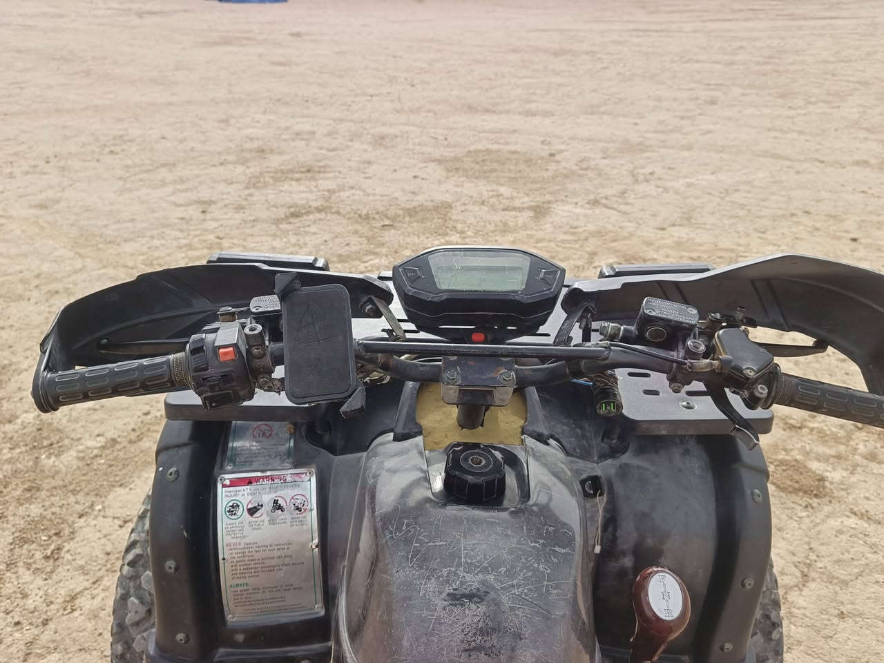 دباب رباعي يرهم للفلاحين نضيف حيل للبيع السعر ١٢ ورقه وبي مجال***********
