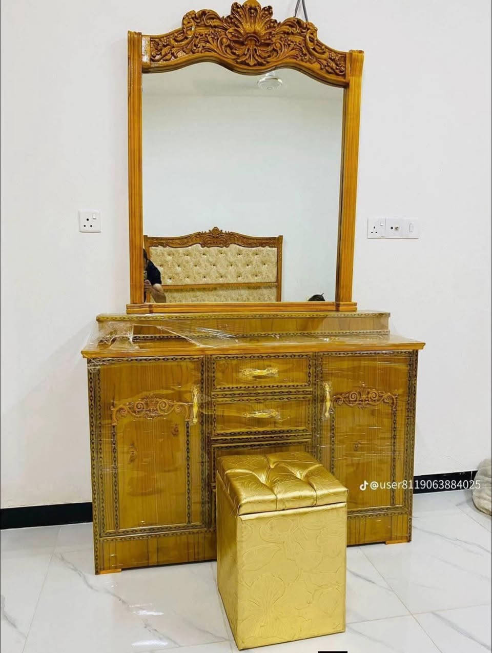 غرفه نوم صاج عراقي
***********
