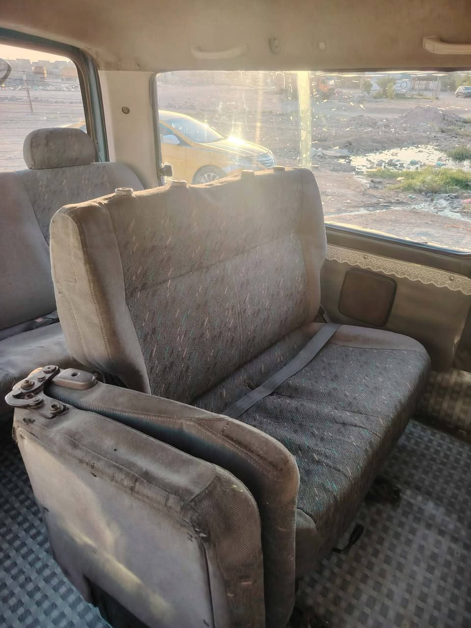 السلام عليكم بريجو للبيع موديل 95 مكينه جديده اكسن جديد كير مسكر جديد السياره مصفره لاهيئه ولا غرامات مرور خطها حيره ابو صخير حداديه وره وكدام جديده كهربائيات كلها شغاله رقمها قادسيه بسمنه سنويه لل 29 سعرها 48 وبيها مجال مكاني نجف ‏‪***********‬‏
