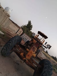 جليدر ميتسوبيشي للبيع موديل 82 محرك مال حاويه السعر بعشر ملايين 077234...