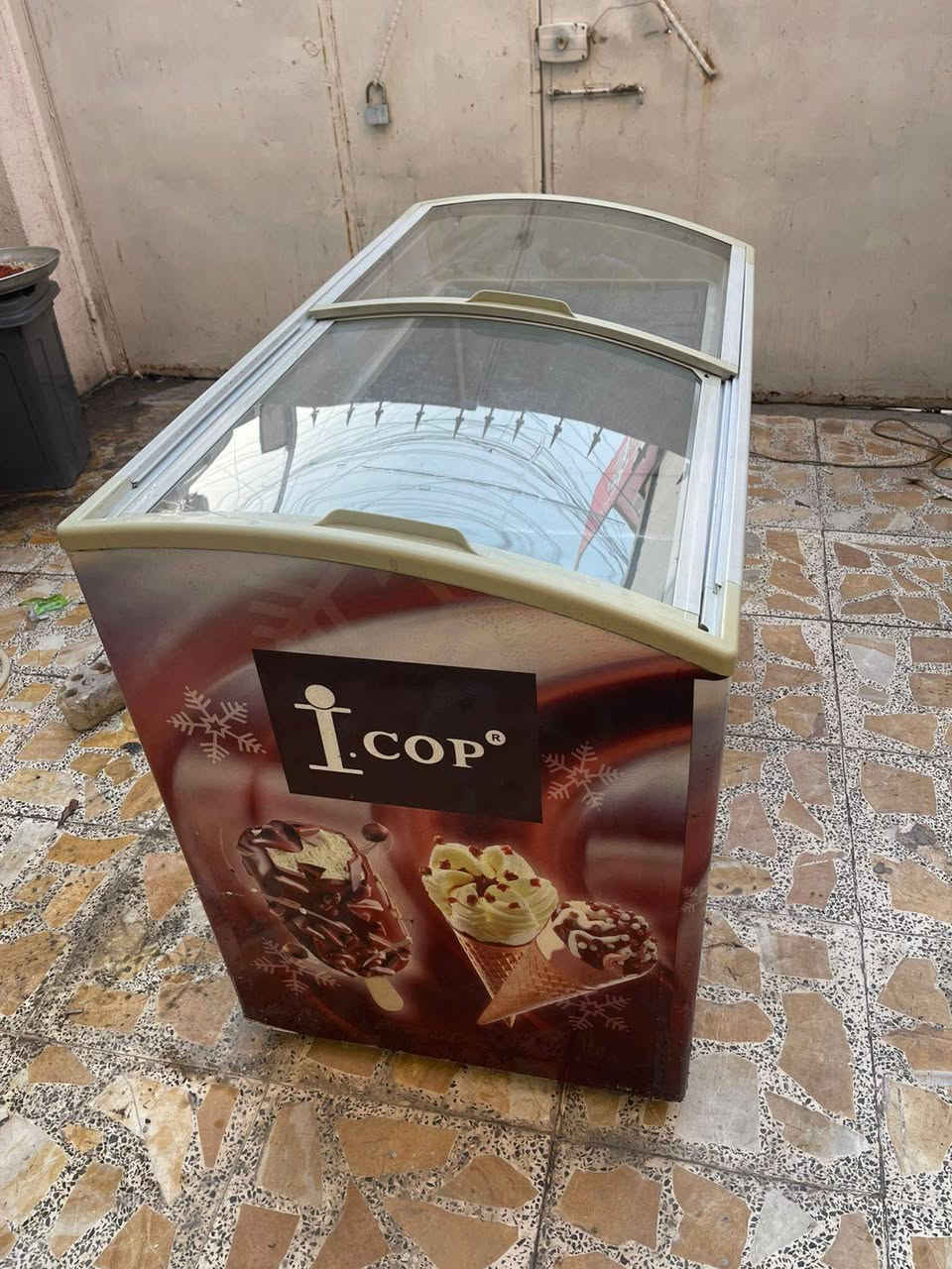 عارضه بطحيه شغاله تجميد فول للبيع سعر ٢٧٥ الرقم ***********
