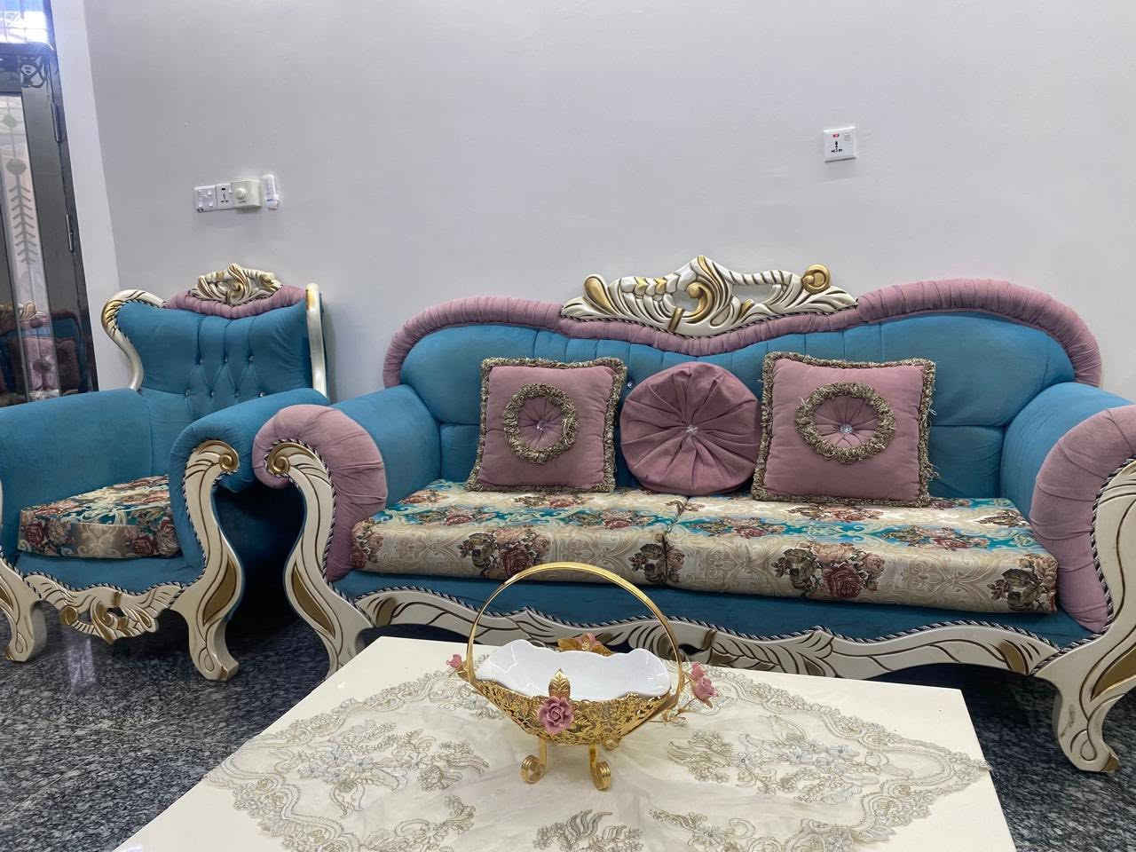 السلام عليكم تخم زان تركي عشر مقاعد مابي اي  ضرر مابي السعر ٦٠٠ الف ويا  مفارش التخم والبردات هدية مجانا وميز طعام اربع كراسي ب٢٠٠ الف ومبردة ب١٠٠ الف مكاني المنصور فلكة البيجية


**إذا كنت صاحب هذا الإعلان وتريد حذفه لأي سبب، رجاءا أرسل رسالة إلى الدعم الفني**
