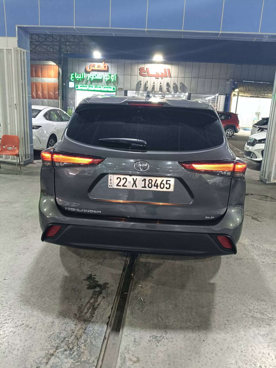 ‏ TOYOTA HIGHLANDER, XLE
تويوتا هايلاندر موديل22  وارد امريكي. 6سلندر 
السعر 325 $$

الضرر تبديل جاملغ امامي بدون ايرباگ. رقم الشاصي والتقرير مرفق مع الصور. 
ماشية ٣٣ الف ميل

محرك ستة سلندر بانزين

_بصمة

_سلايد

_كشنات جلد 

_كشنات تدفئة امامي 

_كشنات كهرب جهتين 

_صندوك كهرب 

_رادار امامي 

_رادار بالمري 

_تبريد منفصل

_ثلاث قطع تبريد

_سبعة راكب 

‏_auto hold 

_ثلاث وضعيات قيادة 

_هندبريك بصمة

_كروز سرعة

_مثبت مسار 

وباقي مواصفات XLE المعروفة 

السيارة مرقمة اربيل وموجودة في بغداد

للتواصل ***********
