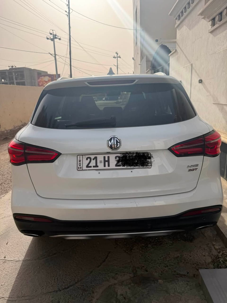 السلام عليكم 
MG HS 2022 
محرك 1500 تيبرو كلش اقتصادي
فوول مواصفات
ماشية 65000 كيلو نظيفة جدا 
مكفولة من صبغ أو ضربة 
للبيع بدون مراوس 
موقعها الأنبار /هيت
تلفون و وتساب ***********
