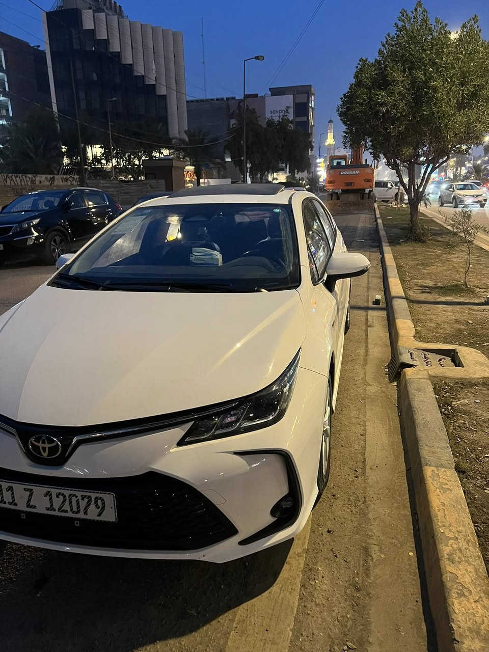 كورلا موديل 2025لبيع
سياره بحاله الشركه ماشيه 18الف
فول مواصفات 
رقم بغداد 
فتحه/سياقه ذاتيه/رادار تحديد مسار/كشنات جلد /داخل اسود 
مكان السياره بغداد 
السعر 160وبيها مجال
ملاحضه بيها شخط بداعميه الاماميه وباب رصعه واضحه بصور
***********
