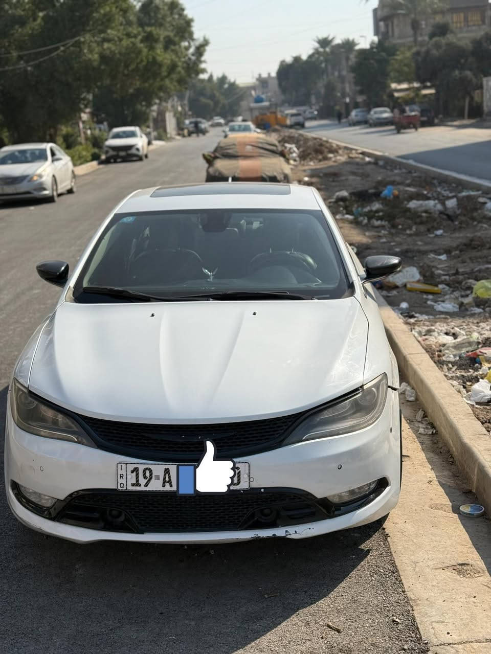 سلام عليكم كرايسلر 200 محرك 3600cc بلاتين يوم فول موصفات 2015 .موصفات السيارت
1.بريك ذاتي خلفي و امامي
2.قياده ذاتيه وصتفاف ذاتي
3.تبريد تدفئة في الكشن و تدفئة في الستيرن
4كشنات كهرباء معا ميموري حفض وضعيات الكشن
5.سقف بنو رامة 
6.شاشة كبيرت 
7.تشغيل عن بعد و ترحيب عند تقرب من السيارة 
8.السيارت دفع كلي فور ويل 
9.كزوز رياضي 
10.تبريد قطعتين معا مناخ منفصل 
السيارت بيهى كومة موصفات يطول شرحه محرك جديد قبل شهرين مبدل من الحاويت جديد بل باكيت حداث السيارت جاملغ المامي  جيهة السايق مطخوخ او الخلفي هم  صورت الحادث بل منشور  بيهى صبغ صفحة السايق على اثر حادث مريكة وهنا بل عراق بس باب لي بصف السيق مصبوغ نوقص السيارت يراد حساس واحد امامي فقط السعر (124ورقة )وبيهى مجال بسيط العنوان بغداد شارع فلسطين رقم الهاتف ***********
