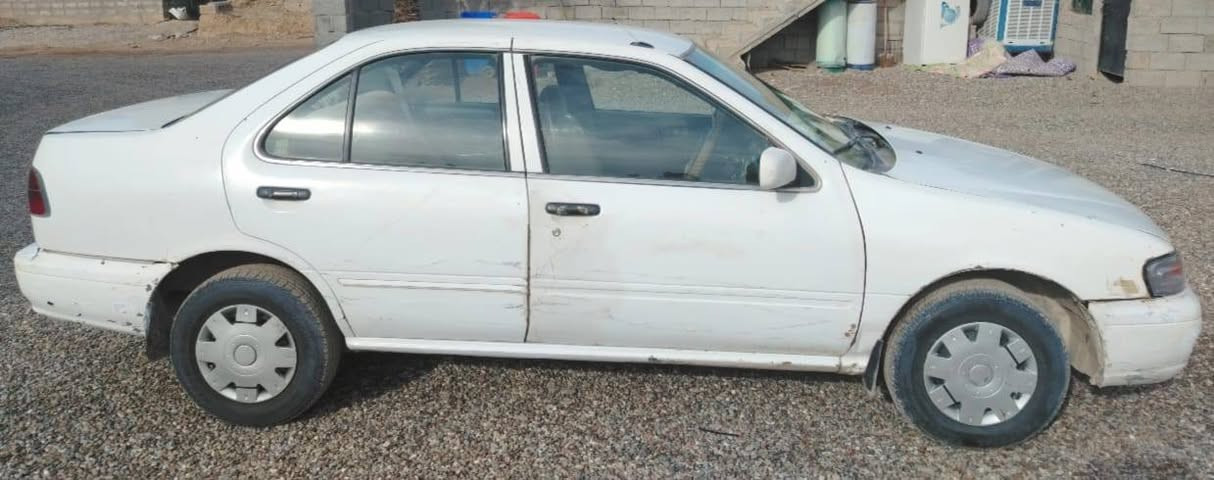 السلام عليكم
نيسان صني للبيع 
موديل ٩٧ 
سنوية بأسمي لغاية ٢٧
كير اتوماتيك 
السعر   ٣٩ 
العنوان ناحية الزاب الأسف 
***********
