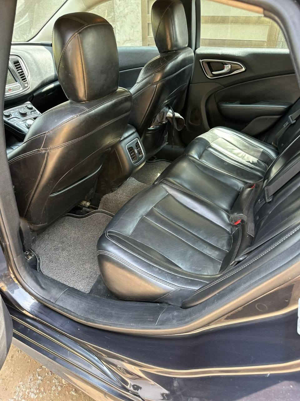 سلام عليكم كلايسر للبيع ٢٠١٦
حادث بل منشور سياره بسمي مكان بغداد الشعب
***********
