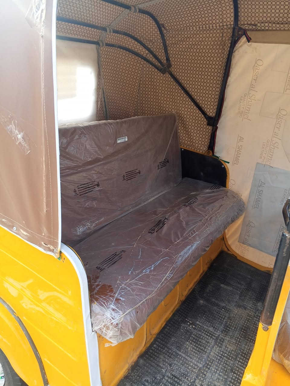 السلام عليكم تكتك للبيع موديل 20 شهر 5 اوراق المصطفى مكفوله للترقيم تكتك تخم تاير  كهربائيات شغاله محرك بوش وبستم شركه اللاستفسار الاتصال على الرقم ***********
