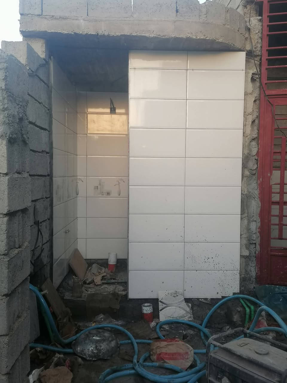 سلام عليكم شغل سيراميك نشتغل داخل قضاء قرتبه وخارج سعر مناسب ان شاءلله اتصل وتدلل ***********بيه وتساب

