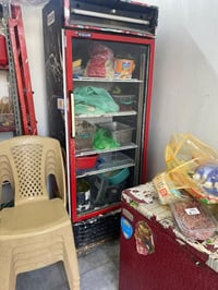 فرن بيتزا براد  مجمدة  ميز للفرن   ب٩٠٠ الف دينار فقط بيع مستعجل   بغد...