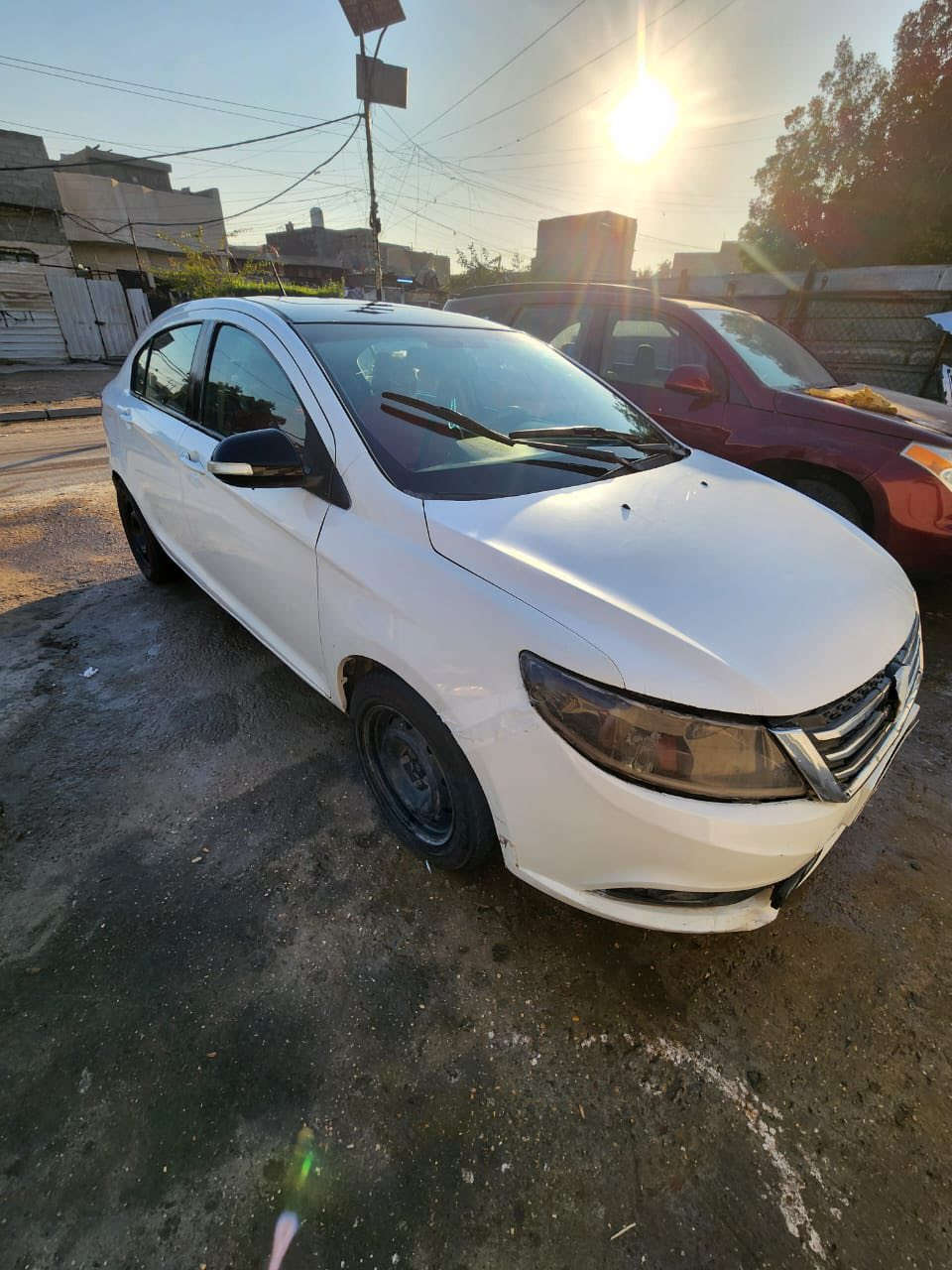 للبيع سياره DFM  صيني محور مكينه بيكاجو كورلا موديل 2016 مكينه كايمه فقط كلشي شغال سياره خير من الله ما عده مكينه كايمه تحويل سنويه ثاني يوم 
سعر 40 ورقه  
بغداد  شعب شارع صحه  
رقم الهاتف ***********
