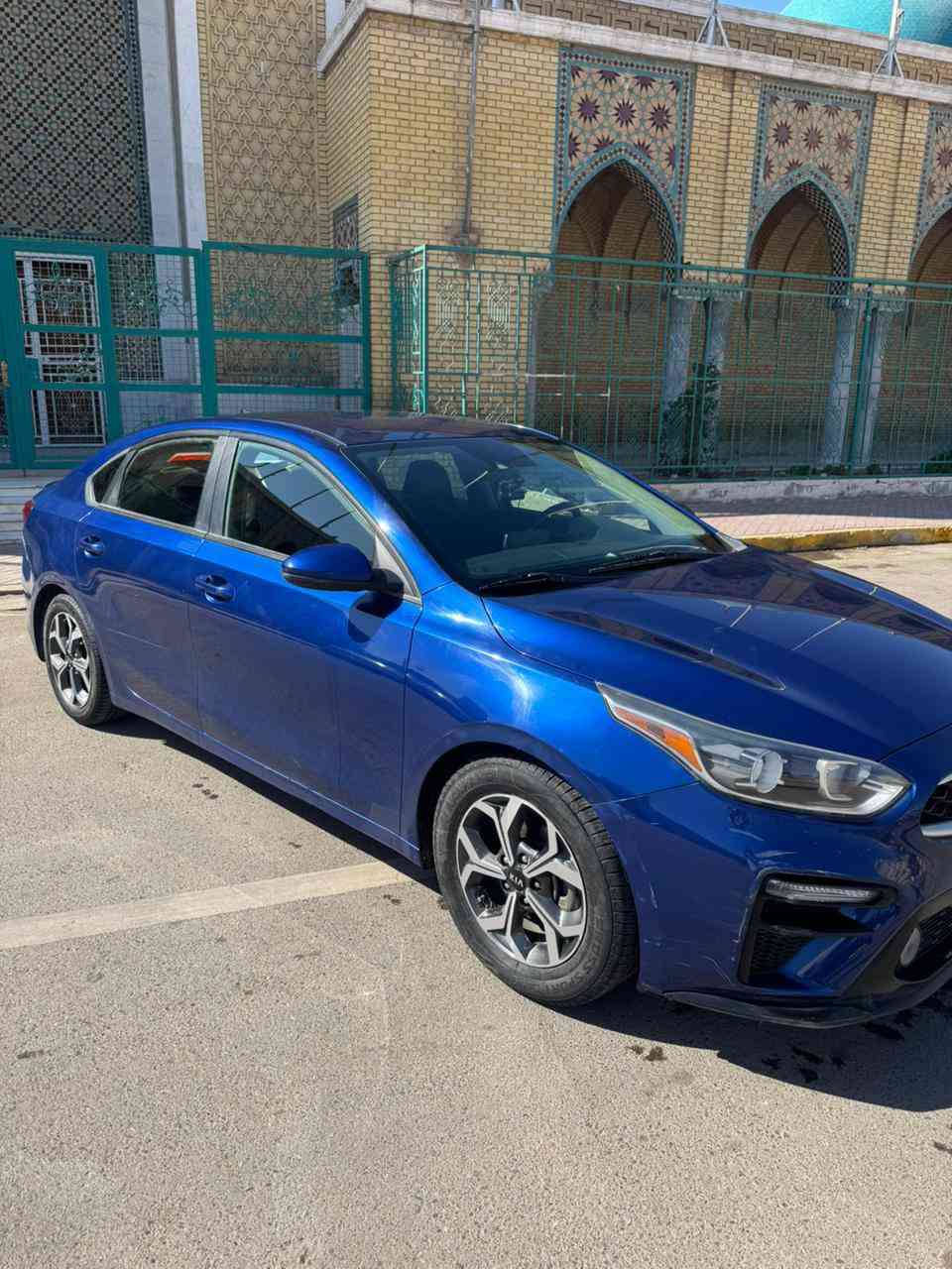 كيا فورتي للبيع فقط بدون مراوس
موديل 21 

ماشية92 الف ميل 

بأسمي تحويل فقط 

رقم بغداد

محرك 2000 دوش 

موصفات اعتياديه  

حادثه موضح بلمنشور 

مكان السياره بغداد 

السعر ١٢٣وبيه مجال بسيط

الاستفسار ***********
