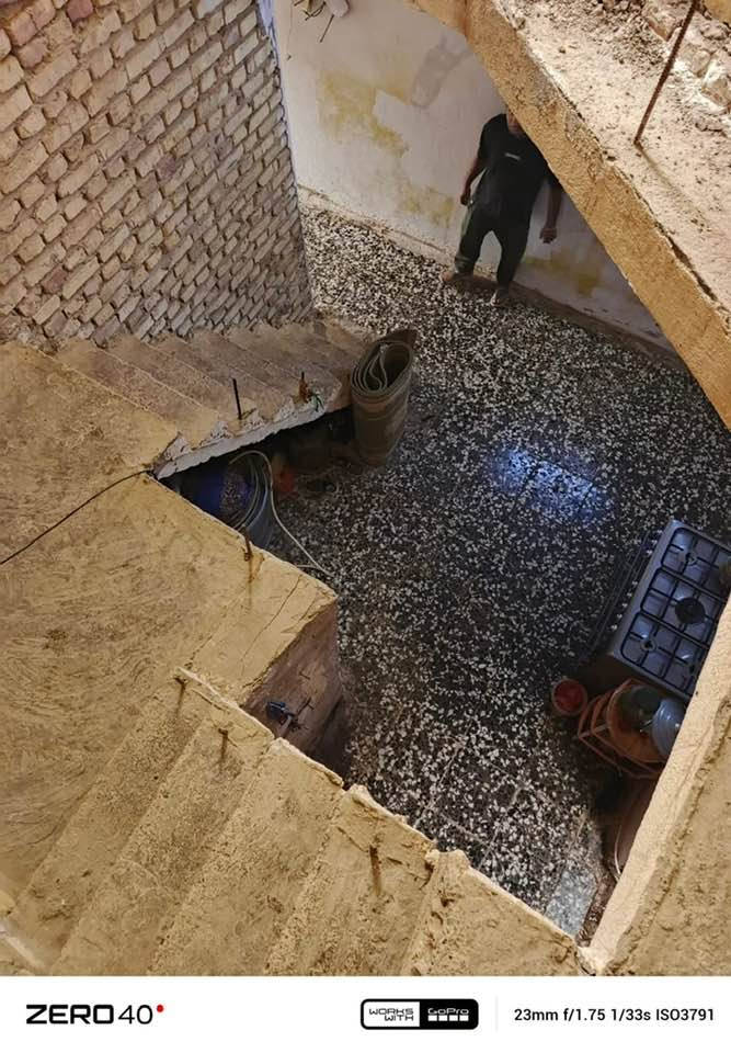 سلام عليكم مشتمل للبيع مساحته 100متر طابقين و طابق الثاني ماكامل البيت نظيف العنوان البيت مقابيل حسينيه الزهراء خدمات مسقط سعر البيت 50وبي مجال رقم هاتف ***********
