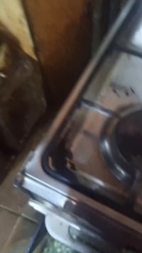 طباخ بيت • نضيف • على فحص