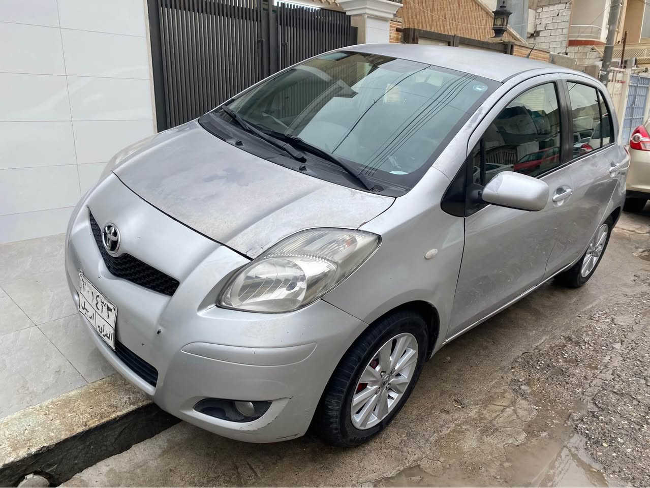 يارس 2011 بارجه ك و بسته كى سبوخه به بئ ژورى بئ محجون گيرومكينه ى به شه رته خاوين مايته وه سعرى 80 وه ره قه يه مؤبايل *********** أربيل, العراق
