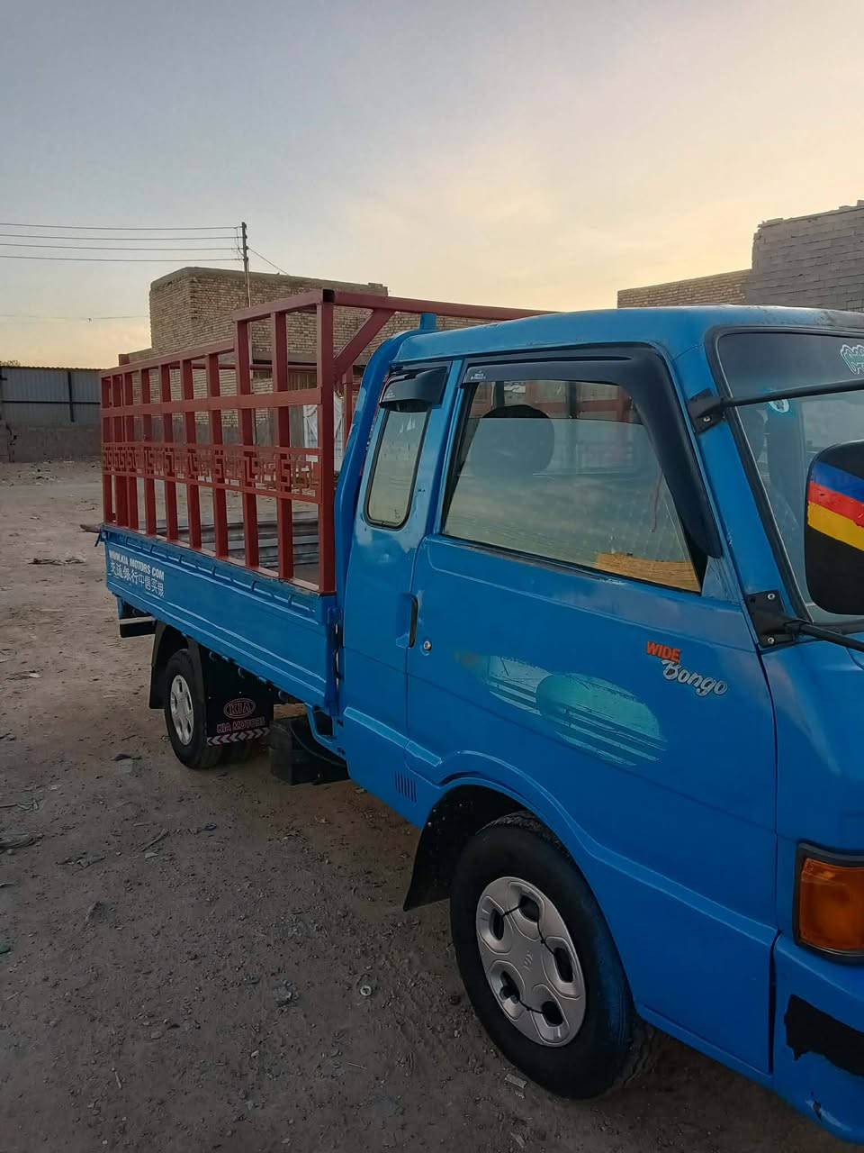 السلام عليكم كيا موديل 93 بكام بغداد المعامل رقم الديالى ا الثانويه لل 31 ***********
