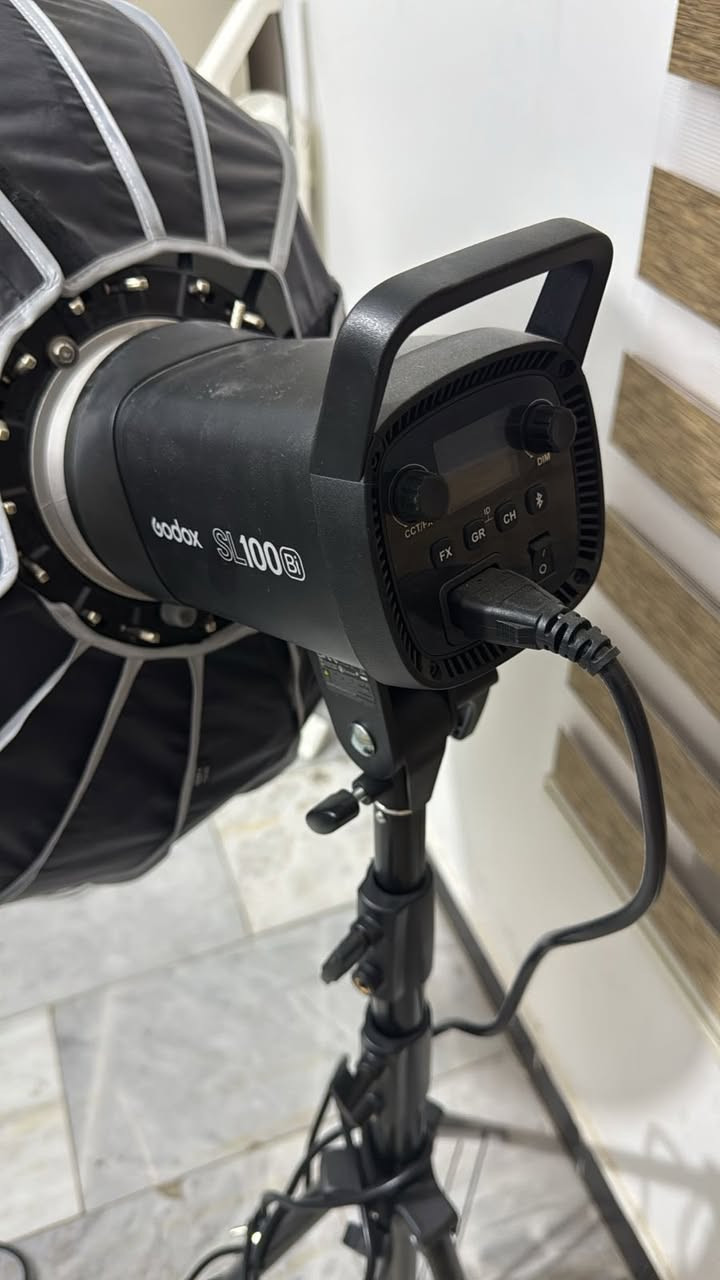 السلام عليكم الميعرف بسعرهن ليكسر بسعر ❤️ 

ادوات تصوير كامل طك باكيت ونعافن   باكيتاتهم وياهم  

سوفت بوكس وستانده والاضائه  شتريته ٢٥٠$ عارضه بـ ٢٥٠ الف   

التيوبات عدد ثنين مشتريهن ب  ١٨٠$ 

عارضهن ثنينهم ب ١٥٠ الف  

المايك ١٥٠$ شتريته عارضه ب ١٥٠ الف 

 
الستاند شتريته ٥٠$ عارضه ب٥٠ الف  

يعني المجموع عده كامله لتصوير ب٦٠٠ الف 
وبيها مجال للشراي الحقيقي 
وامانة الله جديدات ما مستعملهن غير مرتين

مكاني زيونه


**إذا كنت صاحب هذا الإعلان وتريد حذفه لأي سبب، رجاءا أرسل رسالة إلى الدعم الفني**