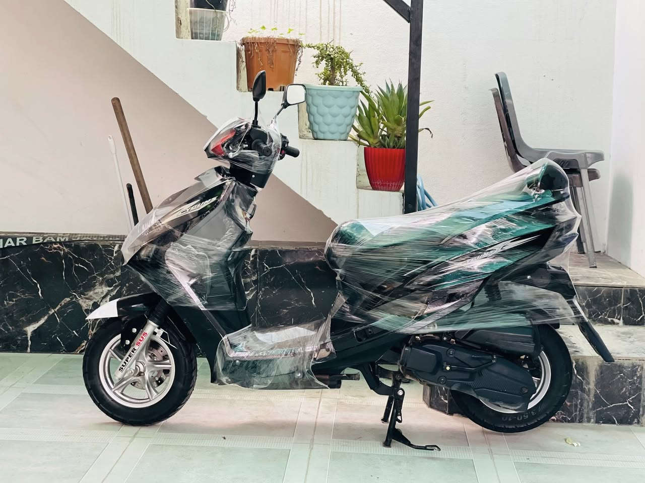 دراجة ماكس سكنس موديل2024
دراجة ماشاالله اخو جديد 
محرك فراشة 150 حجم مامفتوح
شرط لا صرف لا بخار صوط كاتم
دشبول الكتروني شغال
كهربائيات كامل شغال نكرة سلف
تايرات لوك بريكات بل مكان
دراجة ماشاالله سفر مابي اي نقص
سعر500
رقم موبايل***********
عنوان كركوك شورجة يم مطعم حمة ناصر
