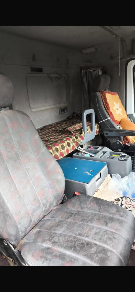 للبيع قلاب اكتروز سنكل جوبليس موديل 99 نضيفه
تفاصيل ***********
