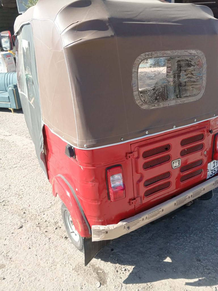 تكتك موديل 18 محرك مكفول من التنقيص والتبخير
تكتك معمرة تعمير كامل مابيها اي نقص سعرها 5.250 مليون وبيها مجال بسيط مكاني الشعب شارع الصحة
رقمي ‏‪***********‬‏
