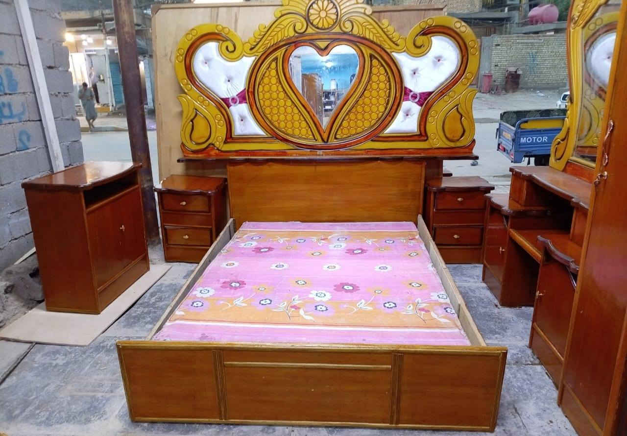 غرفه 350السعر بيع مستعجل صبغ جديد قفاله يدات  مكانها مدينه الصدر *********** تواصل وتساب وبلخدمه

