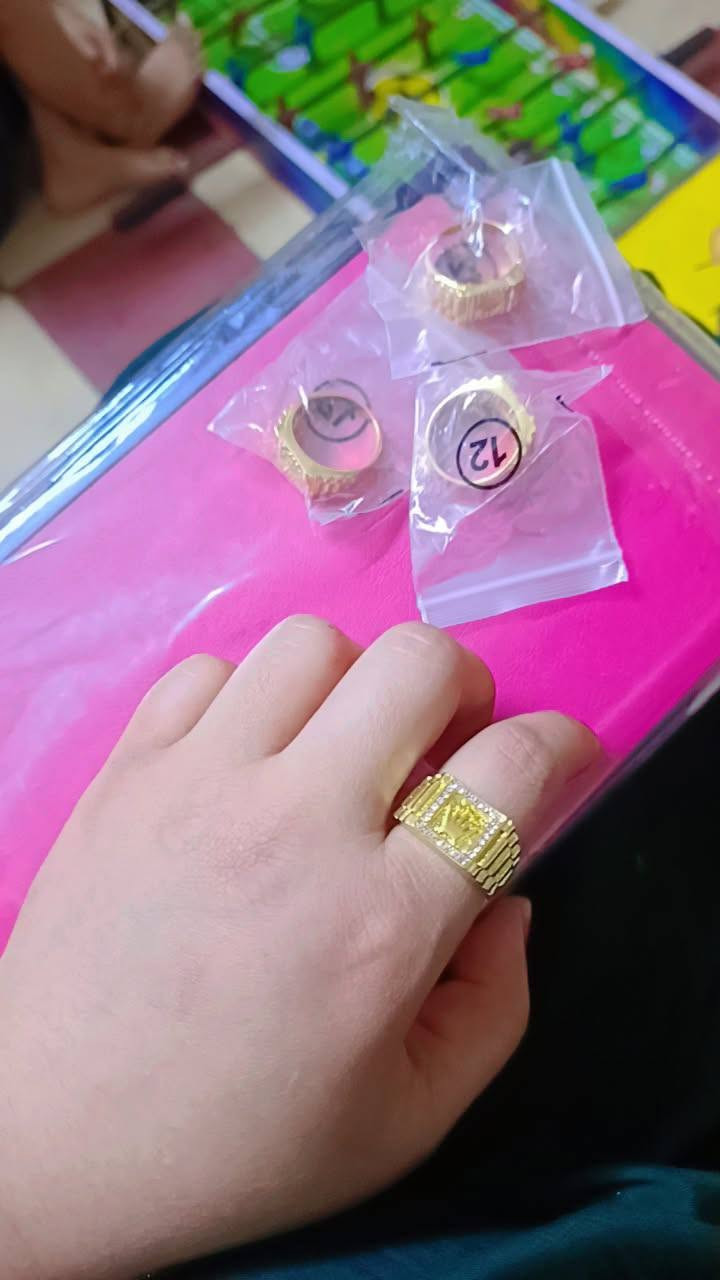 شلعه بيش تفيدكم اخذوها


**إذا كنت صاحب هذا الإعلان وتريد حذفه لأي سبب، رجاءا أرسل رسالة إلى الدعم الفني**